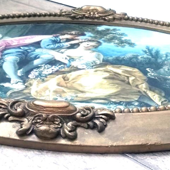 1970s Vintage Wood Oval Gilt Frame With Carved Accents - Picture 4 of 7